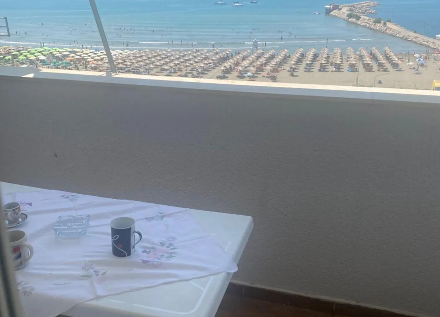Lejlighed Albi Apartmet Beachfront In Shëngjin Albanien